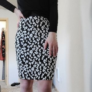 Black and white cheetah print pencil skirt